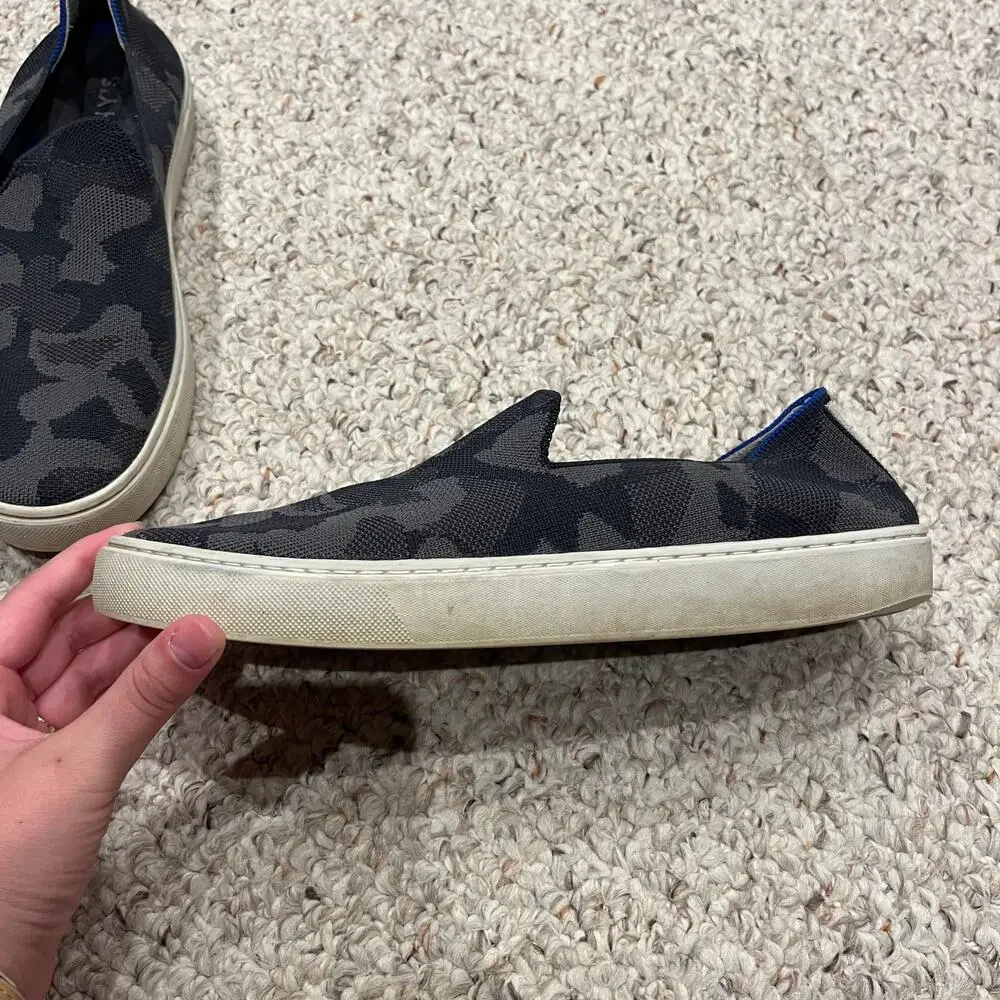Rothys Slip On Sneaker Women's Sz 10 Camo Gray Black Casual Comfort